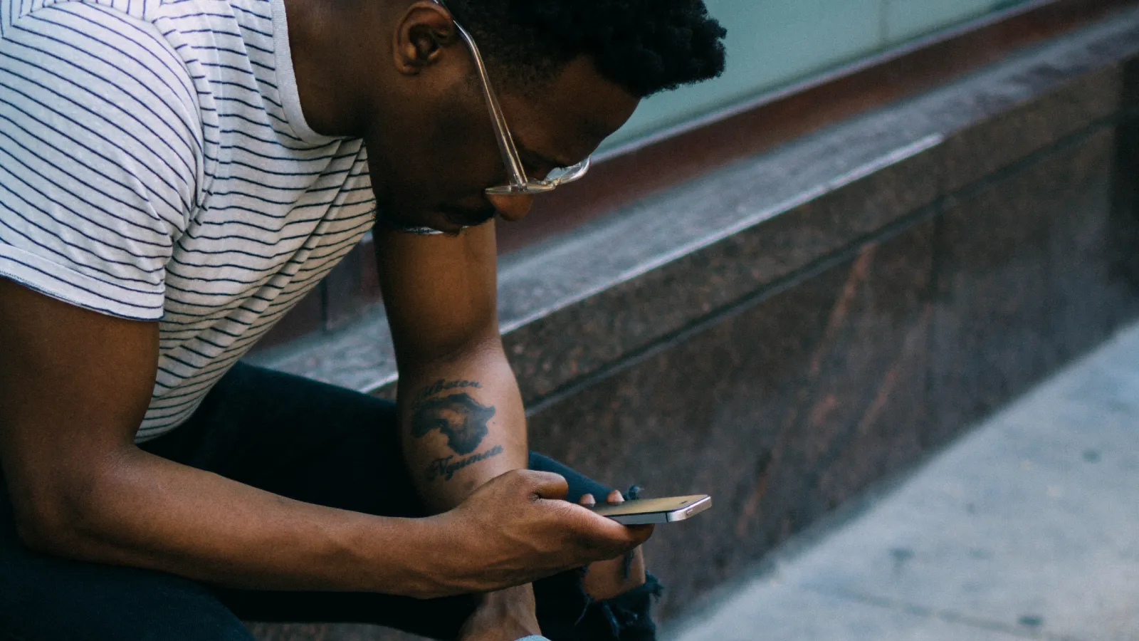 Meta to limit ad targeting to reach teens 