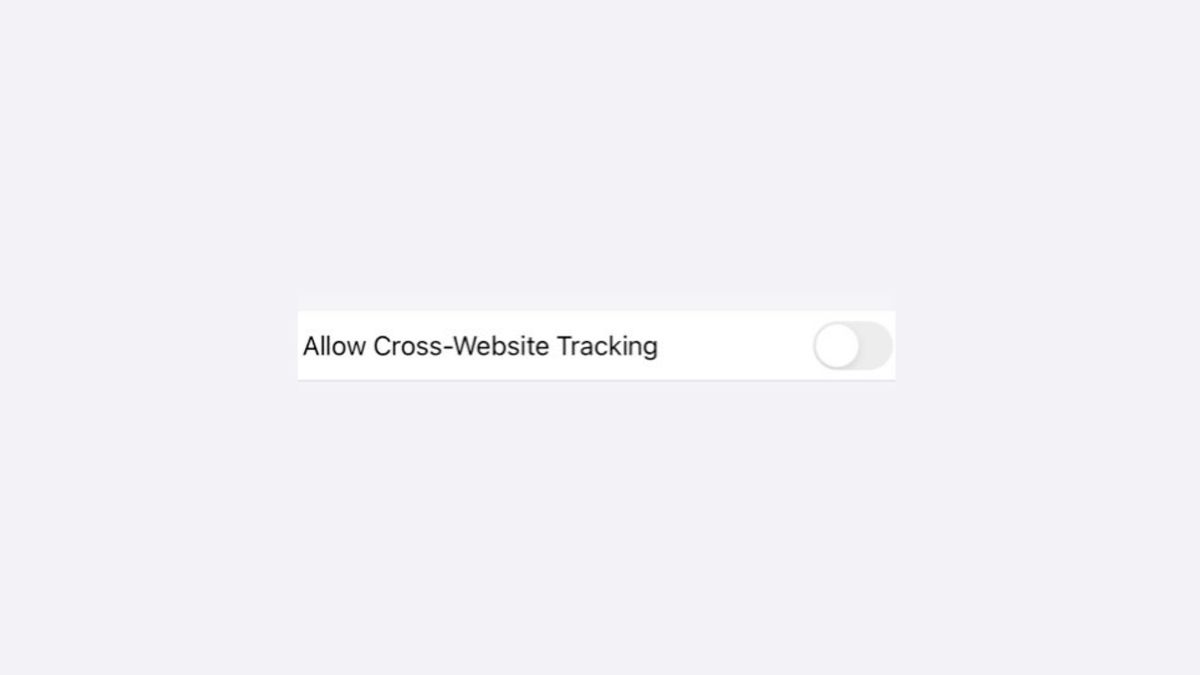 Apple introduces the Intelligent Tracking Prevention (ITP) on all browsers in iOS14