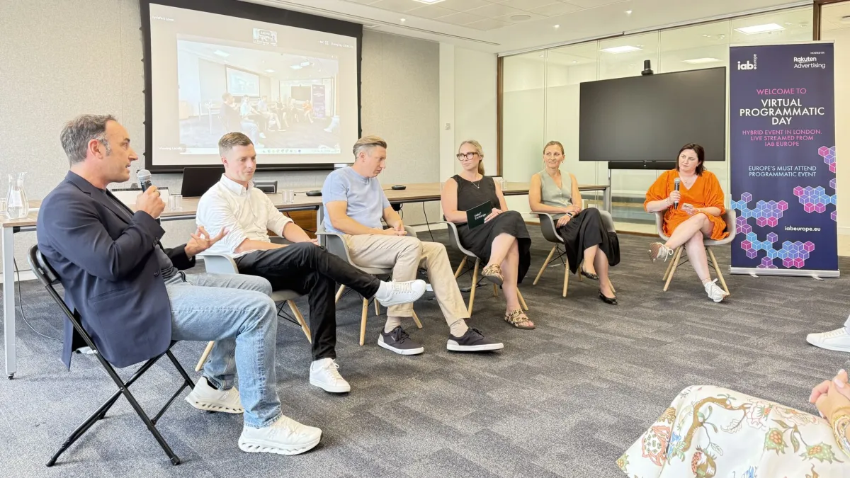 Industry leaders clash over curation benefits