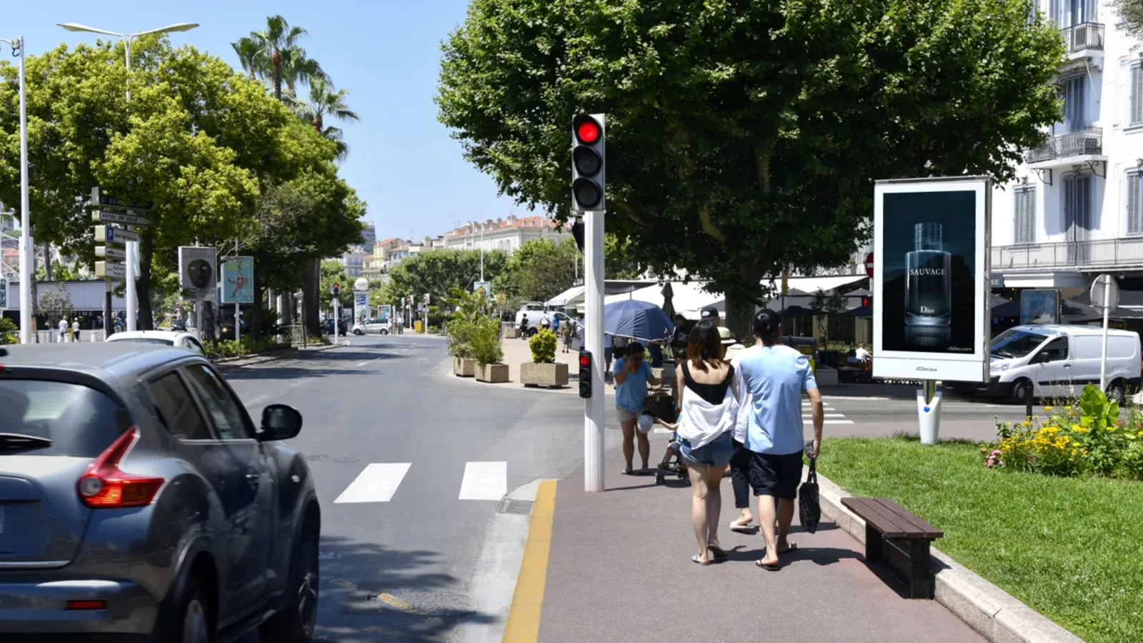 VIOOH's Seller Agent automated 100+ DOOH deals in H1 2026