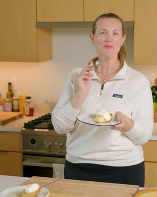 Joanne Gallagher tests AI-generated key lime pie recipe against Inspired Taste original version