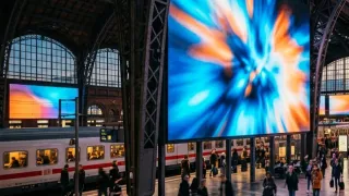 Stroer Q1 2026: DOOH grows 12% as digital ad market struggles